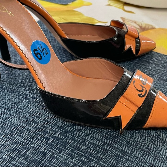 Sandals - Picture 5 of 5